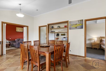 Call Sarah 0432 084 179 with Any Questions - Photo 4