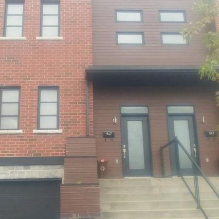 Maison de ville à louer à Greenfield Park - Photo 4