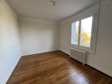 Location Maison 3 pièces 70m² FLEURY LES AUBRAIS 45400 - Photo 4