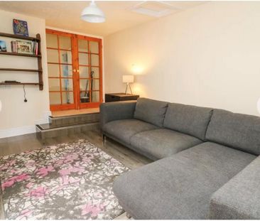 4 bedroom duplex to rent - Photo 1