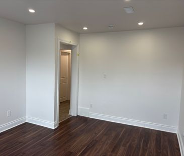 For Lease - 85A Evans Avenue Unit# UPPER, Toronto, Ontario - Photo 6