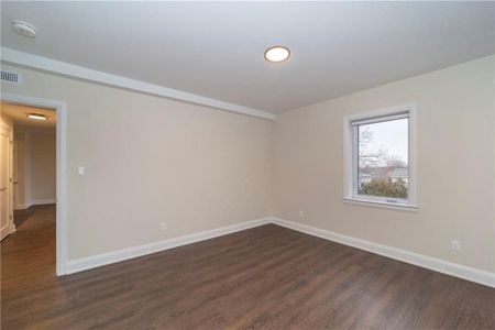 For Lease - 33 MAPLE GROVE Road Unit# 204, Kanata, Ontario - Photo 2