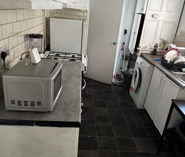 Room in a Shared House, Shared Student House, BS5 - Photo 2