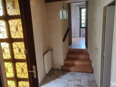 CENTRE DE VERN SUR SEICHE: Proximité directe des commerces, écoles et services, maison ancienne... - Photo 5