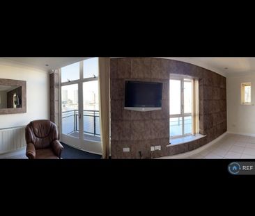 3 bedroom penthouse to rent - Photo 2