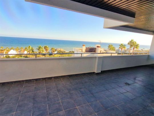 Piso de alquiler en Urbanizacion Camarate Golf, 3v, Casares Golf - Casares del Sol - Photo 1