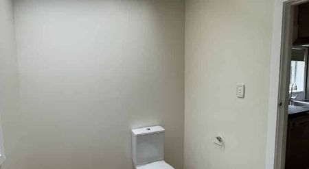 Two Bedroom place located in Otahuhu - Photo 2