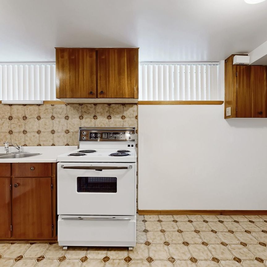 For Lease - 26 Starview Drive Unit# Lower, Toronto, Ontario - Photo 1