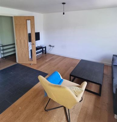 2 bedroom private hall to rent - Photo 1