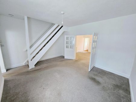 High Street, Chester, Saltney - Photo 3