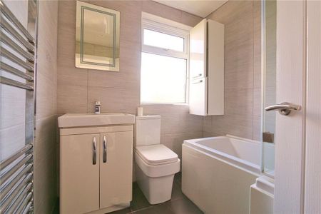 2 bedroom semi-detached house to rent - Photo 5