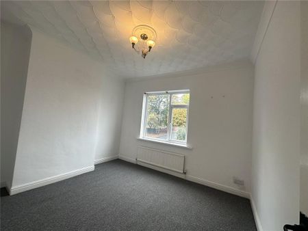 Property to rent - Photo 3