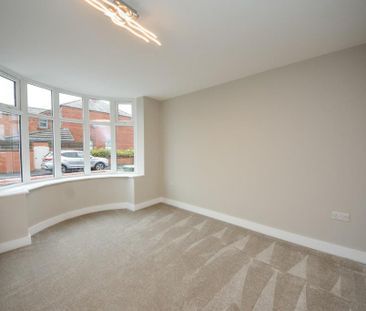 3 bedroom end of terrace house to rent - Photo 1