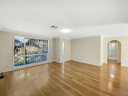 Beautiful 3 Bedroom Villa ! - Photo 5