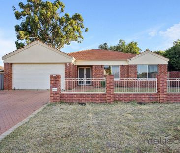 Stunningly Spacious Family Home - Photo 3