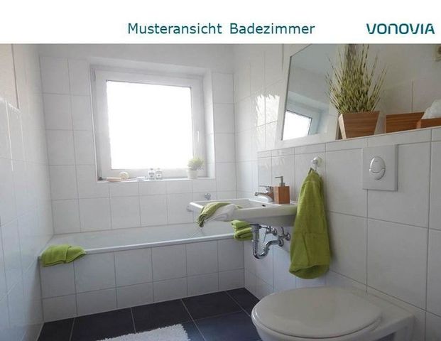 Schöne drei Zimmer mit Balkon, in Geheimtiplage von Heißen, kurzfristig - Foto 1