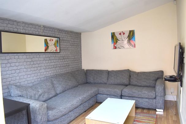 5 bedroom semi-detached house to rent - Photo 1