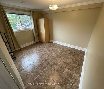 For Lease - 1575 Corkstone Glade, Mississauga, Ontario - Photo 6