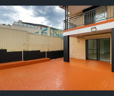1/136 Greenacre Road, Greenacre, NSW 2190 - Photo 2