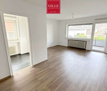 WOHNEN AM SCHMÖLDERPARK: Renovierte 2-Zim.-Whg. mit Tageslichtbad, ... - Photo 1