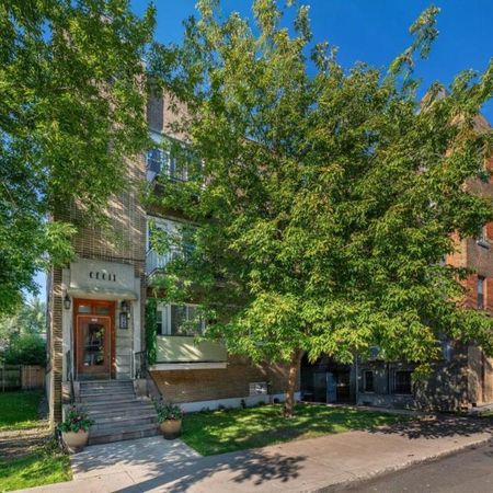 Grand 4 1/2 entièrement rénové Notre-Dame-de-Grâce Montréal - appartement / logement à louer - Photo 3