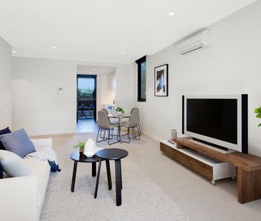 CONTEMPORARY DESIGN WITHIN STUDIO NINE! - Photo 5