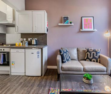 1 bedroom flat to rent - Photo 1