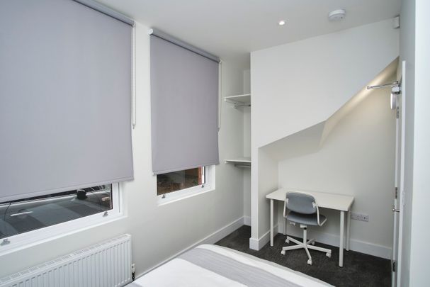 99 Ashby Road Flat 1 - Photo 1