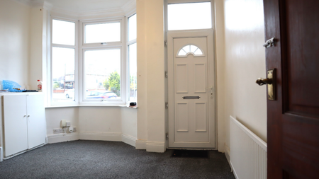 3 bedroom terraced house to rent - Photo 3