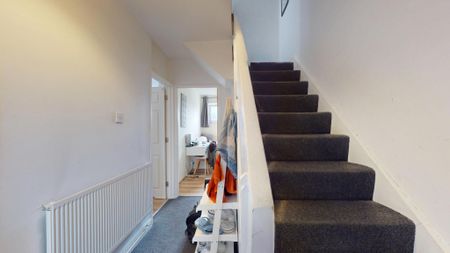 22 Corringham House (ii) – Room 1 - Photo 3
