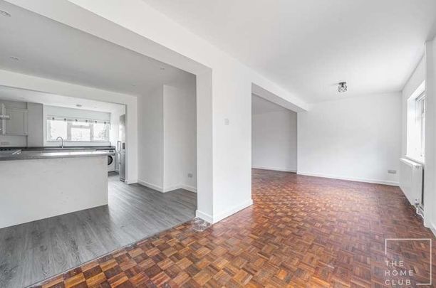 Applegarth Avenue, Guildford, GU2 - Photo 1