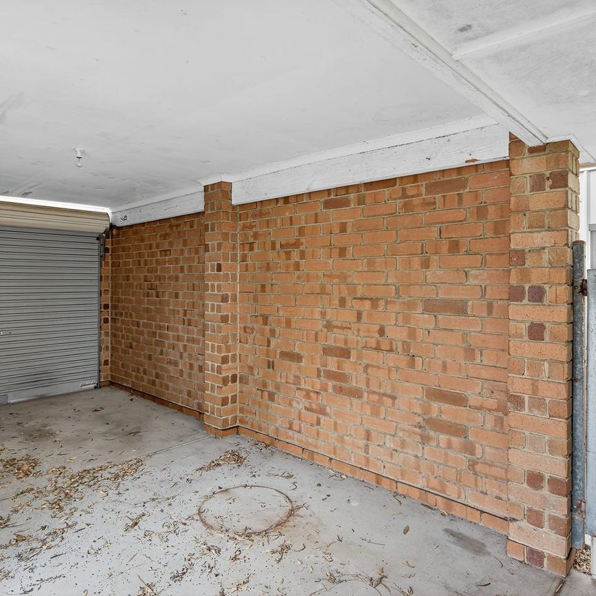 Effortless Living in Prime Location - Photo 1