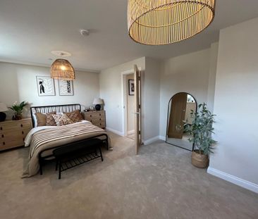 3 bedroom mews to rent - Photo 3