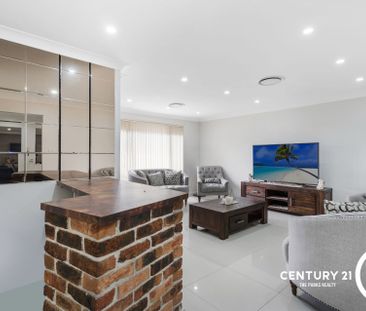 Modern Three Bedroom Home! - Photo 3