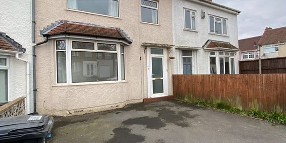 3 Bed Terraced House, Kennard Road, BS15 - Photo 3