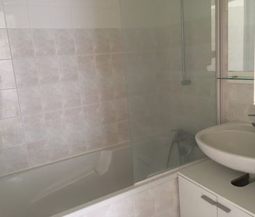 Location Appartement 2 pièces 44m² ORLEANS 45000 - Photo 3