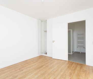 location Appartement F2 DE 42.15m² À ASNIERES - Photo 2