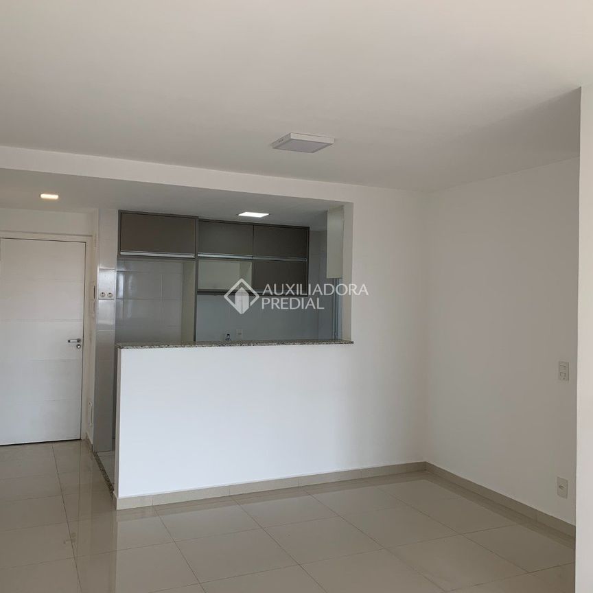 Apartamento com 3 quartos e 77m² para alugar em Vila Floresta, Santo André. - Photo 1