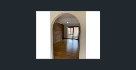 LOVELY LOW MAINTENANCE TOWNHOUSE - Photo 4