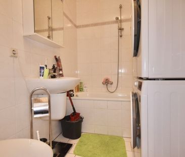 2-Raum • Einbauküche • Gartenmitbenutzung • Laminat • ruhige Lage •... - Photo 5