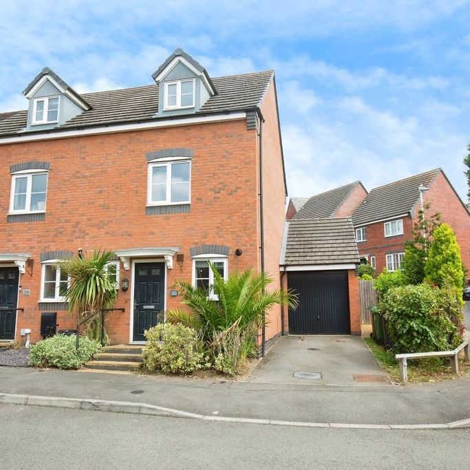 3 bedroom semi-detached house to rent - Photo 1