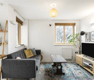 Big Hill, Hackney, London, E5 9HH - Photo 1