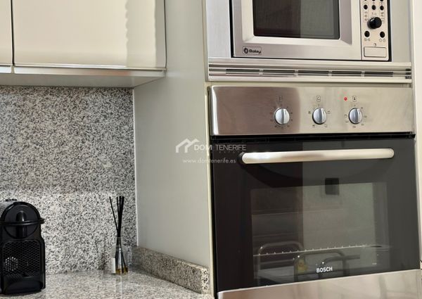 Chalet adosado · Alquiler a largo plazo ·