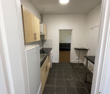 1 Bed Flat, Bolingbroke Road, CV3 - Photo 3
