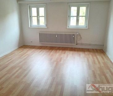 Exposé 2693 • Sie suchen eine zentrumsnahe 3 ZKB-Dachgeschosswohnun... - Photo 1