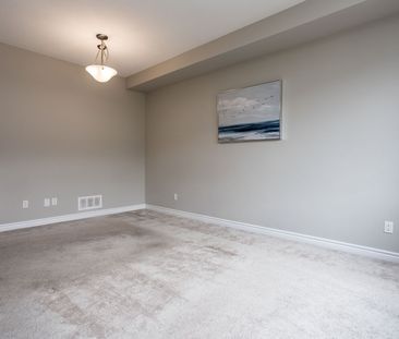 For Lease - 196 BANDELIER Way, Stittsville - Munster - Richmond, On... - Photo 4