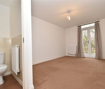 Circular Road South, Colchester, Essex, CO2 7UA - Photo 6