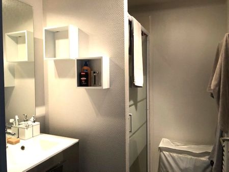 Location Appartement 2 pièces 41m² - Photo 3