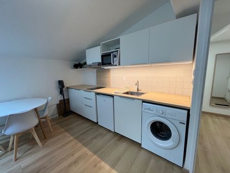 Location Appartement 1 pièce 28m² TOULOUSE 31400 - Photo 2