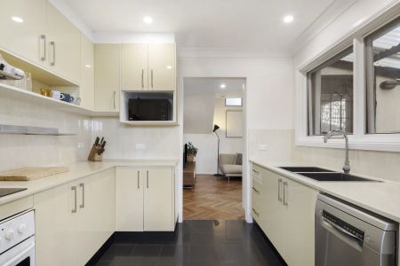 6/17 Lee Street, - Photo 2